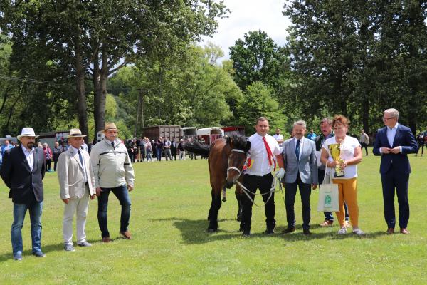 c04529999648c18f64dc61d19413c6fc