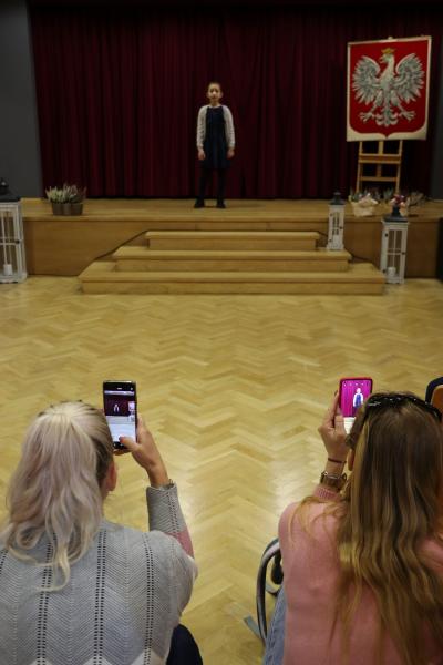 df08bb7ab1b2484fd9d3085c81a5b34f