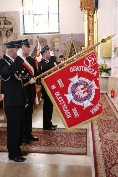 576b9bdca95e831d9e5efbab3806a160