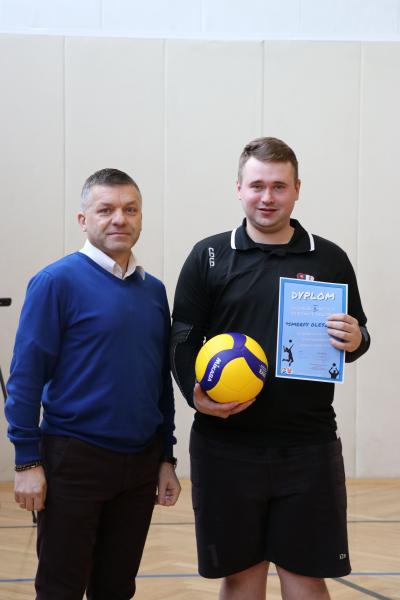 e1030ed3b0c1b2d4e3c36a6152720424