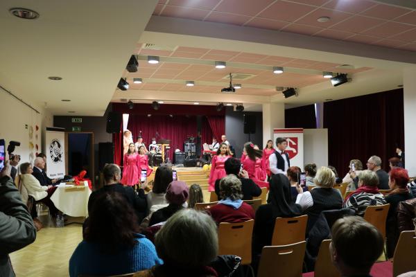 361b413e4798d44c94b22a6e9bd3107b