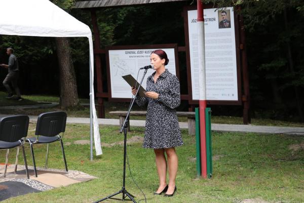 9e23d3879e06cc93b0fe1f4fb03f272e