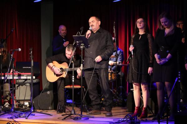 2e08ff49ed4a1b6c94380858022694a6