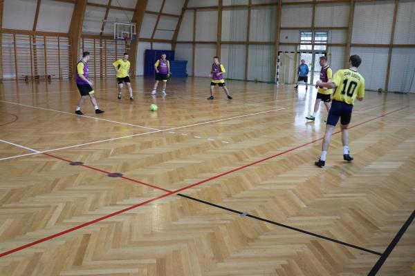 16952b73a8dfd1635954cecbfe2434c9