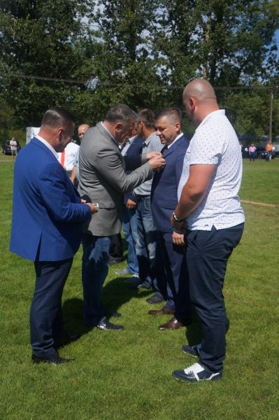 7c61d597944c3fec6b82bf38709e1205