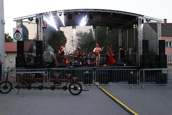 a77defde9cc19ed7f481fb8667263a46