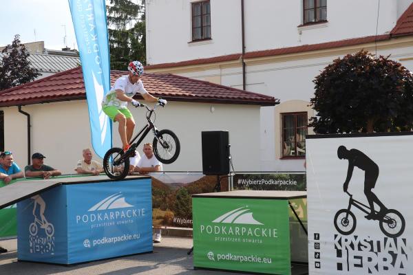 9bae96ecd30dae754d396ae3f8636ebb