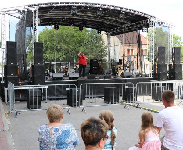 14da76449b55f75bad08b5c5d18eba88