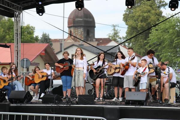 1628f98d128cd38e5f8a74dc4febb06e