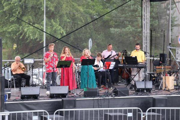 5c72ca237ad326dd05481170104c46a2