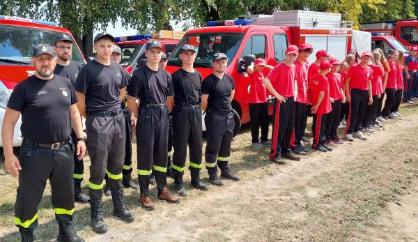 f37024ad7a7f1d3a17b26138acdaadb5