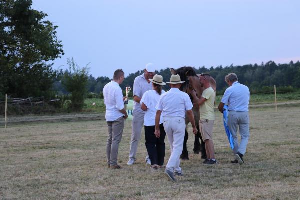 fe63e88d7f094ea6123e1b3c506b8cec