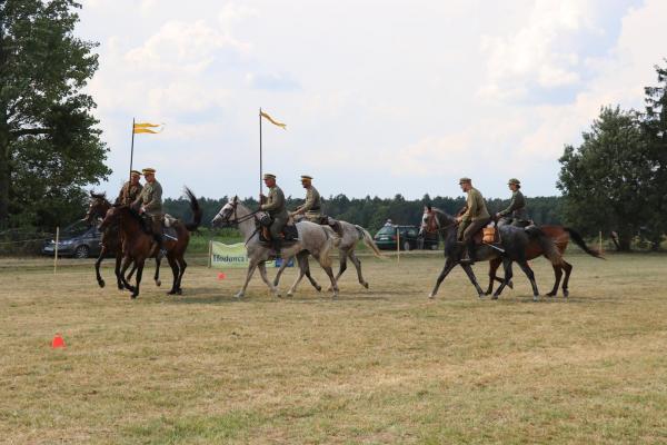 c9903a3d50409c97b3d48490d762645d