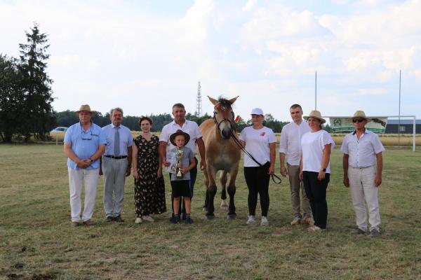 92f9ae043af99e641e5de49ffd780498