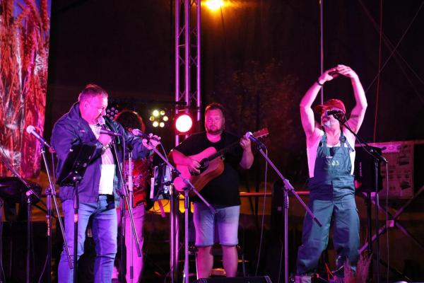 e9a4ea19c2246ceac62827458676280f