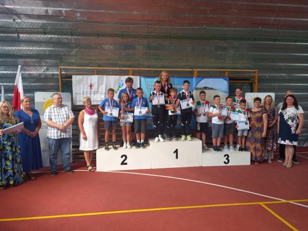 75c648a269f38def005a2a6f763f8e9d