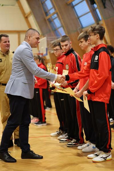 40f3e4d26d761c92253baf9d8f0710dd