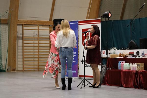 9b2877263939141f7c882a36018fc8c5