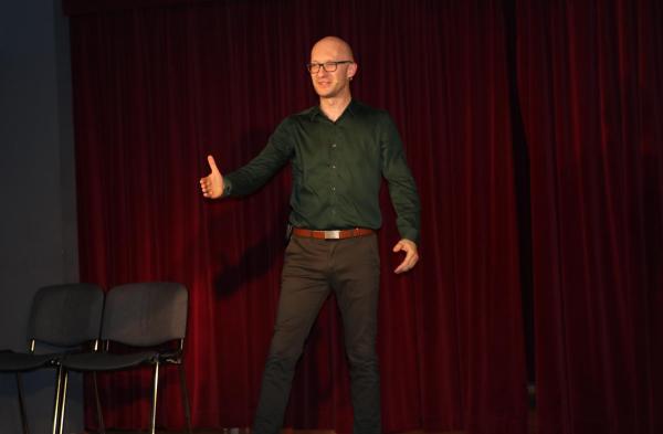 dd90d2714a57a92efced5d55dbb30a62