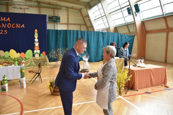 19600895b82df353d2b2eaec9eb7dca2