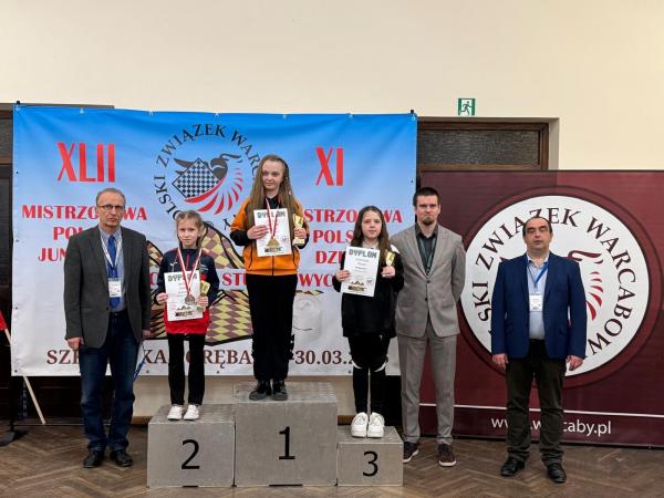 40d83ddec2f82f7803241df2138a614f