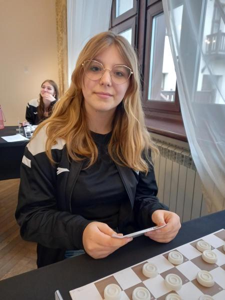 de895e0983f1bbc30659e9fae575e9f5