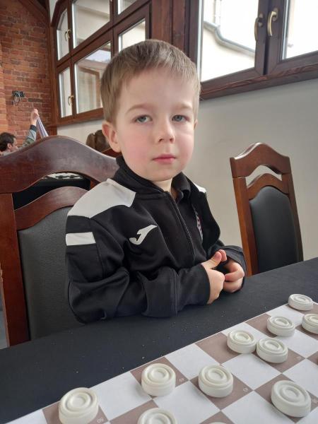 99a1d4a3fe4a5c9af77dbe3a899b1f28