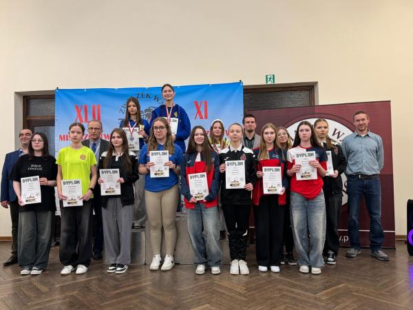 f5610964d41ed2046a2ec9431931c6cd