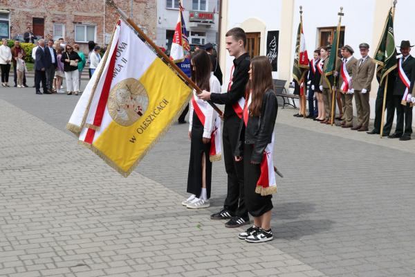 b1a0895ae3d2e9b6655bd7aa72e4169f