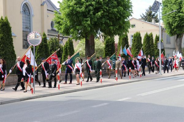 c0e840a5cad2a6da20326500e595e48d