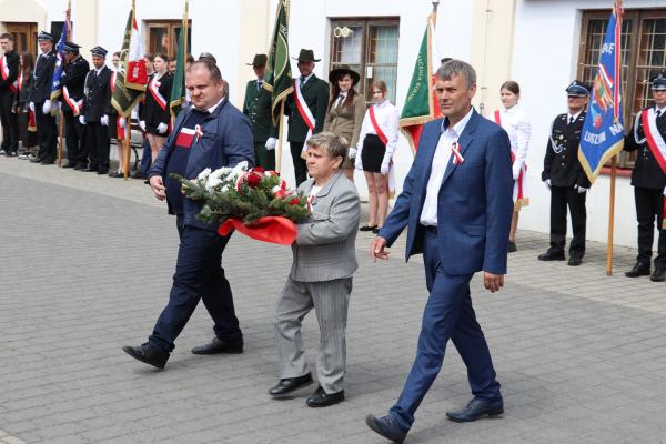 f65886793e619dcd9d70170e82e1b714