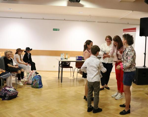 8031cc63aeb34518e246a18ba0877b04