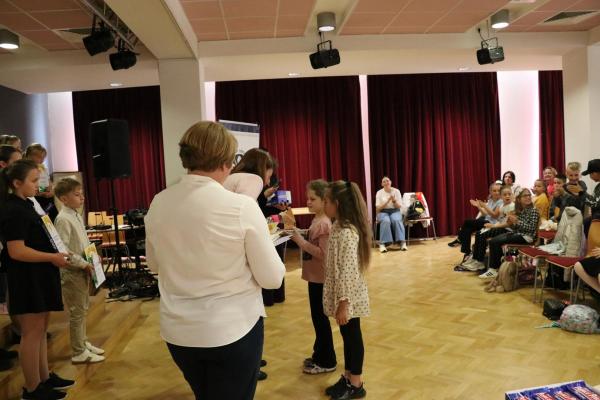 a5aa5d284a619152852cb9d0f6c64e7d