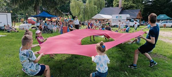 c3e2ac18fe4c8faeae50dfd15d4812bb