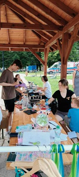 f578a7771e2e11e9b8de224eff882564