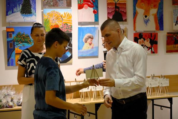 fb1fbcfbe1d2ea8e5ad8ca2e8e7f0d12