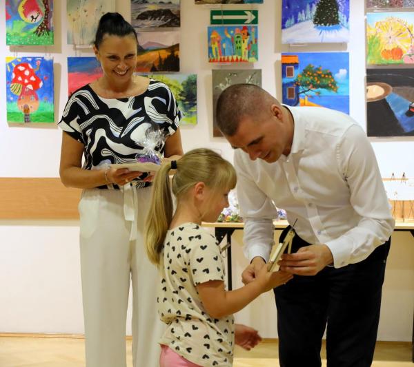 b840b693dd6c2451a71a3323e243aad5