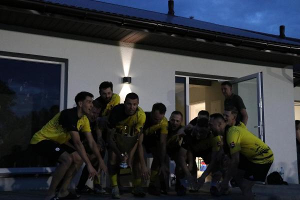 e30bda1e5cb6b02ef8fe6c3a0f16ceb5