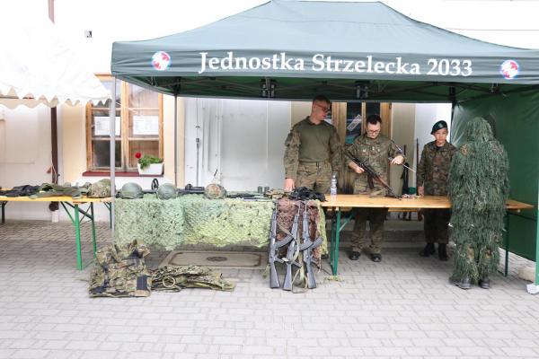 5fb8cd20f1b2255477c16d0ed7208166