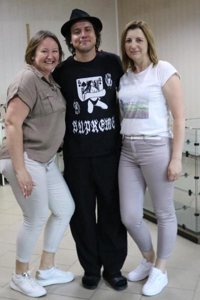 9974ca8e06d47cec764f9b3920ed8665