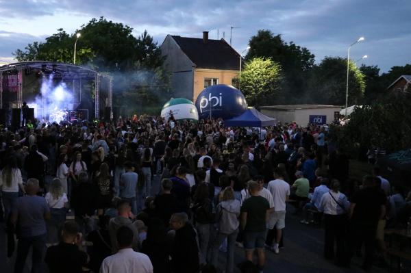 b1e3f363c2411d68ba0d9f0024c127f5