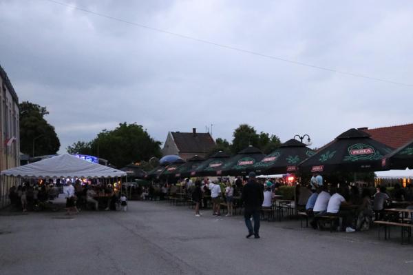 4f5797f468103231ef52df867083944c