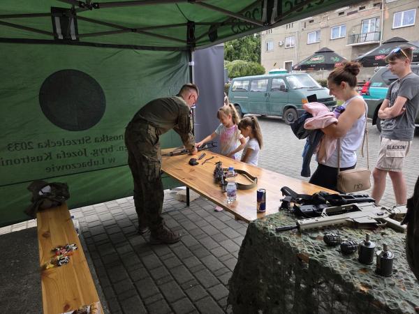 e4d1ce31c2b24300b47e0ad876be91c1