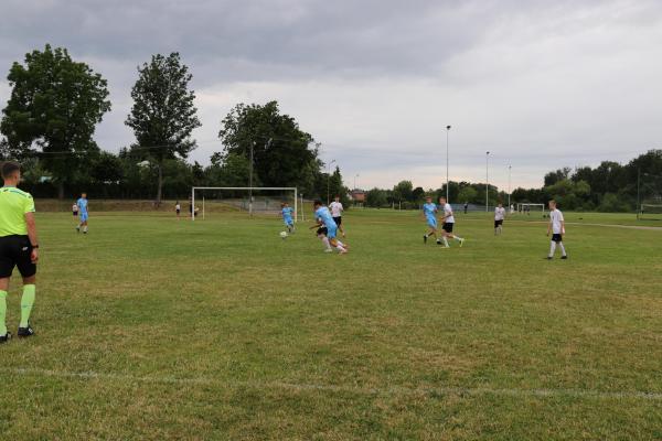 73d5ba36e8791f38fb00a8e380a1797b