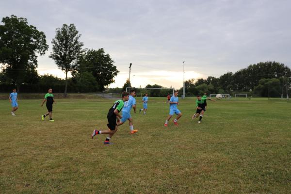 76a56c8182899f575c5d9f6ef25b4cd3