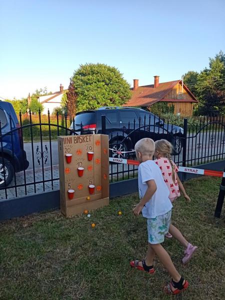 1b373cf12b5e145f17cbb0e2b5b56eea