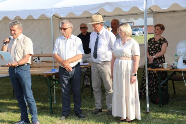 68363337e72193fc5366ae4aad80eef7