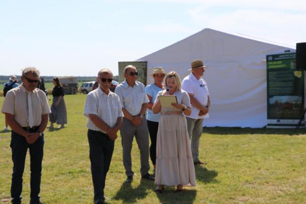 8e50ca0d04b2dc81a5120d1266b31c49