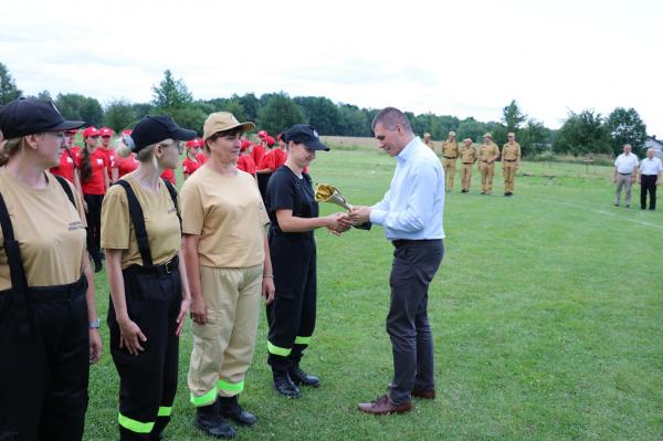 8387811e642df22e6437cf266592b683