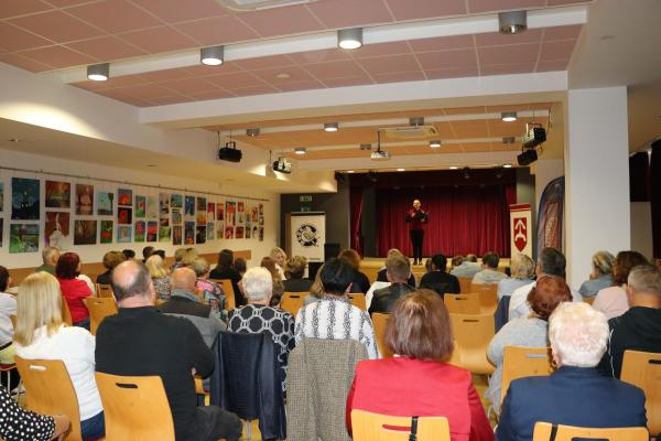 fe4f8563ee3a50dda843c7d4d8bae093